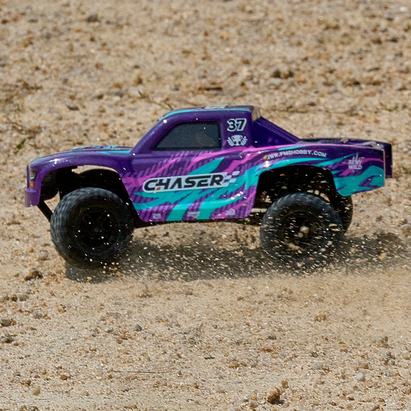 FMS 1:24 FSC24 Chaser Short Course Truck RTR - Image 8