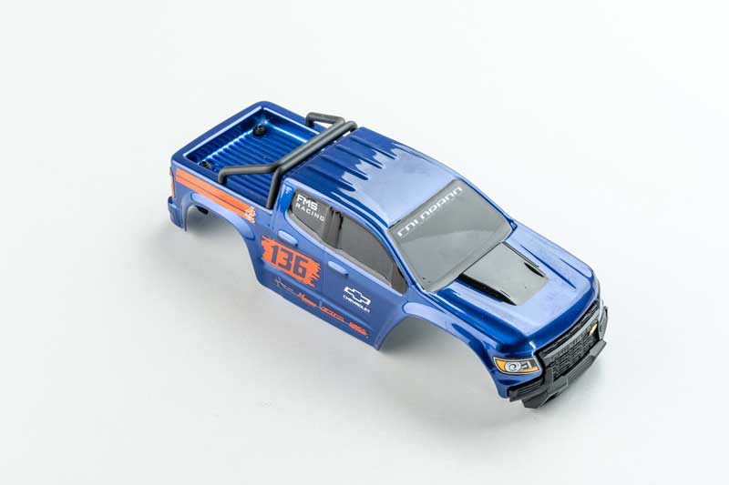 FMT24 1:24 Chevrolet Colorado Car Body (White/Black/Blue/Clear) - Image 3