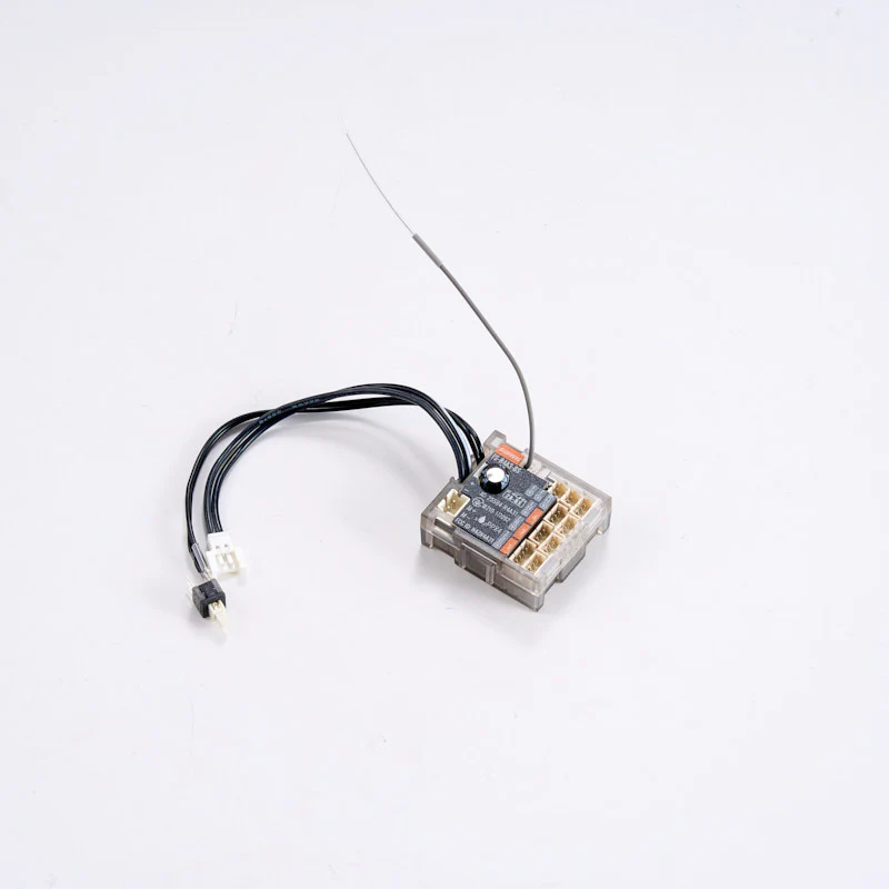 MG44 V6 + R4A3 V8 Transmitter Receiver Set - Image 2